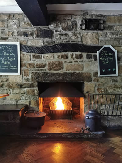 Traditional Open Fire Basket